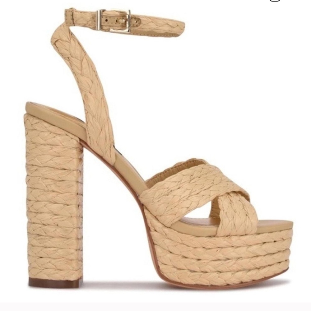 NEW Nine West Haydn Platform Heels Beige
